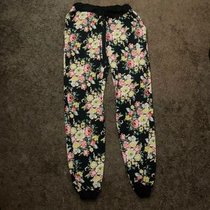 Flowers Jogger